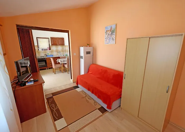 Nera *